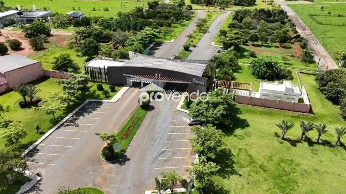 Lote Exclusivo no Condomínio Sítio de Lazer Talismã ? 2ª Etapa 1.500 m² Vista De...
