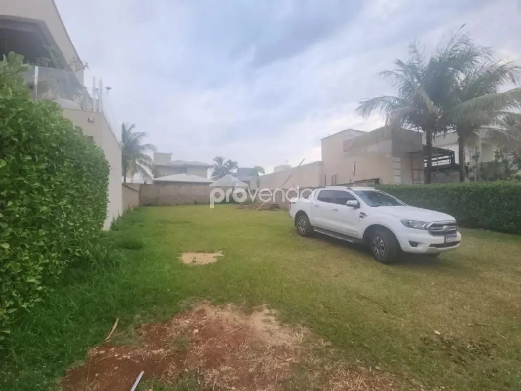 Lote à Venda de 370,50m² no Jardins Madri - Goiânia/GOÁrea total: 370,50 m²Excel...