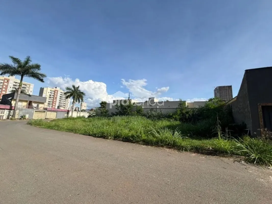 Terreno no Jardim Atlântico 490 m² Divisa com o Parque CascavelExcelente oportun...