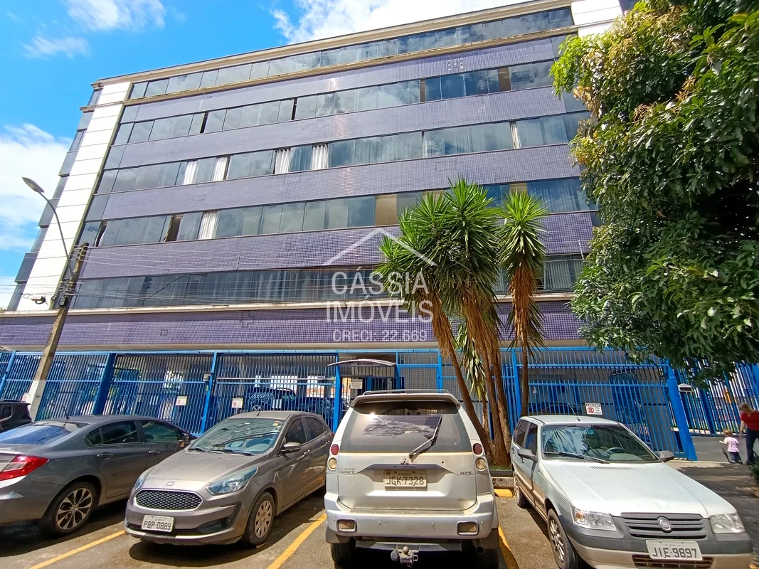 Descubra seu novo lar no Lúcio Costa, um aconchegante apartamento de 32m² com vi...