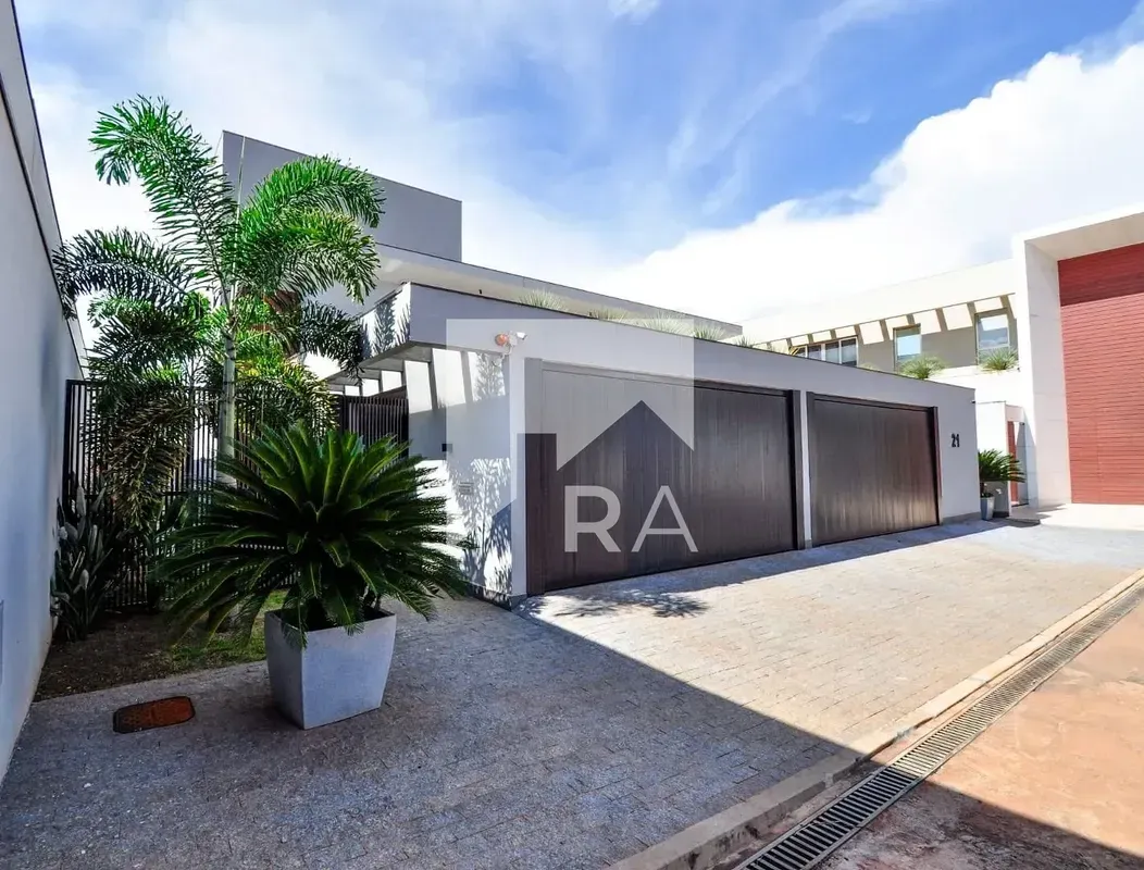 OPORTUNIDADE UNICA! ACEITA CASA DE MENOR VALOR PARA REFORMA NO LAGO SUL.Venha co...