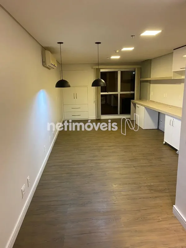 Sala Comercial de Alto Padrão no Edifício Multiempresarial – Estrutura Completa ...