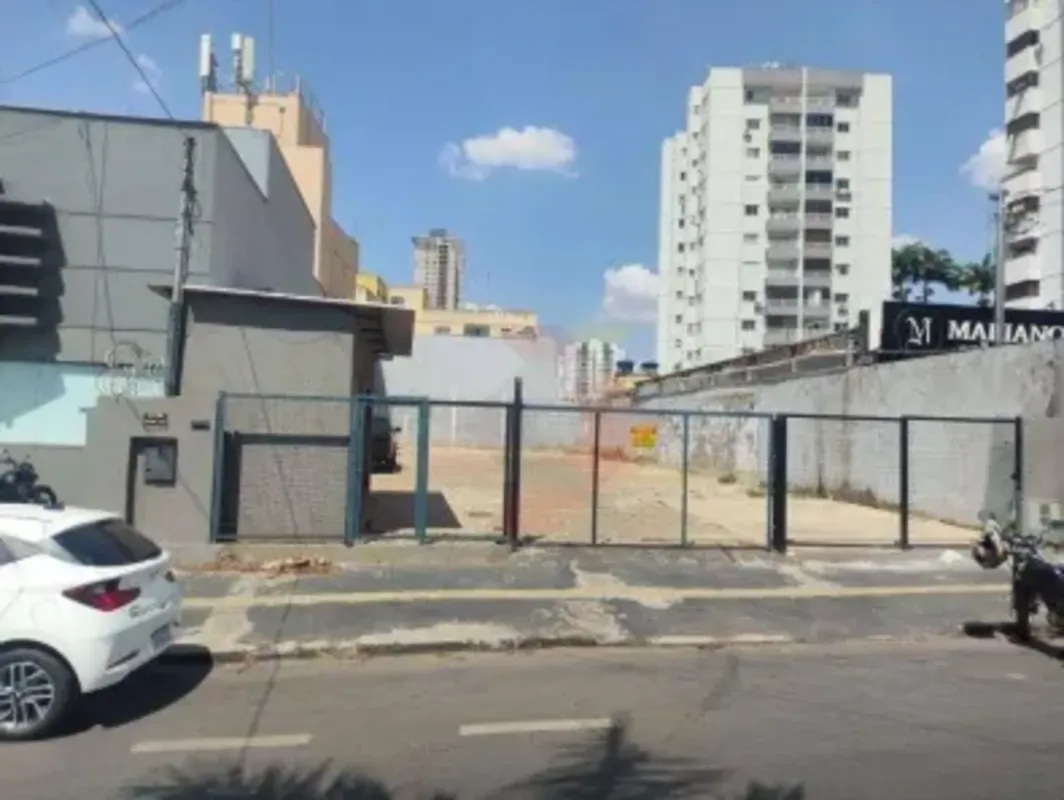 Terreno / Lote Comercial para alugar, 559m² - Setor Nova Suiça ÁREA DE 559m2 COM...
