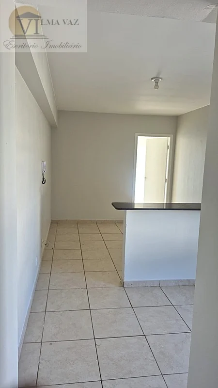 EXCELENTE KITINETE DE CANTO , COMPOSTA POR ;- 1 dormitório bem distribuído, perf...