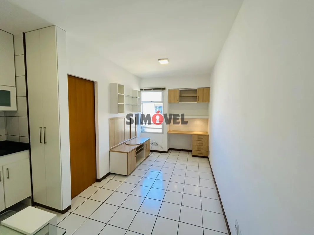 Excelente Kit - SGAN 911 - Garden Park- Quarto com cama, criados, armário e ar c...