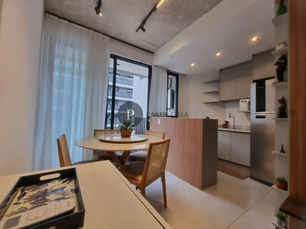 Conquiste seu novo lar na Noroeste de Brasília, no mobiliado e amplo apartamento...