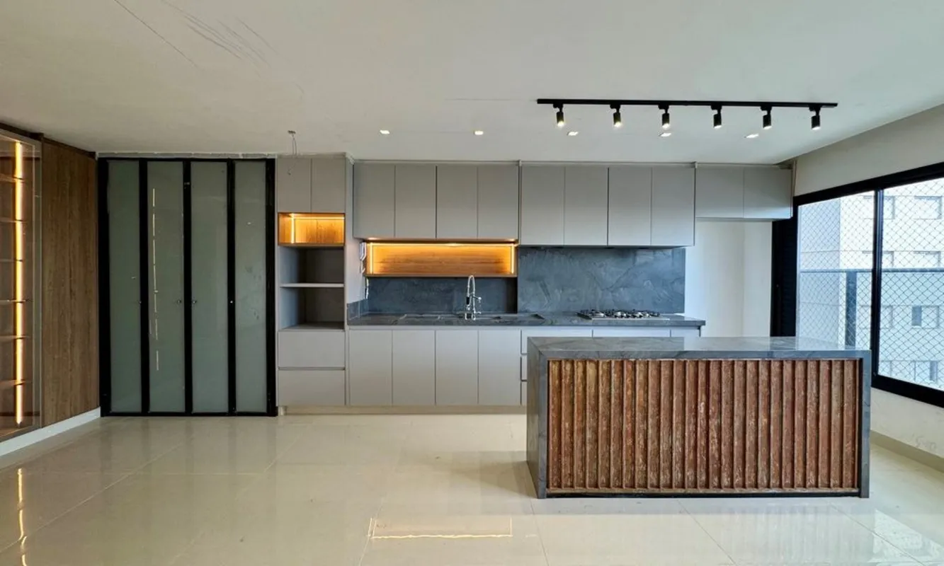 Apartamento com projeto contemporâneo e ambientes integrados, em localização pri...