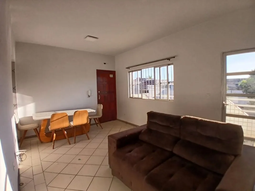 Apartamento em sobrado para locação, Setor Goiânia 2, 77,00 m², 3 Quartos, 1 Suí...