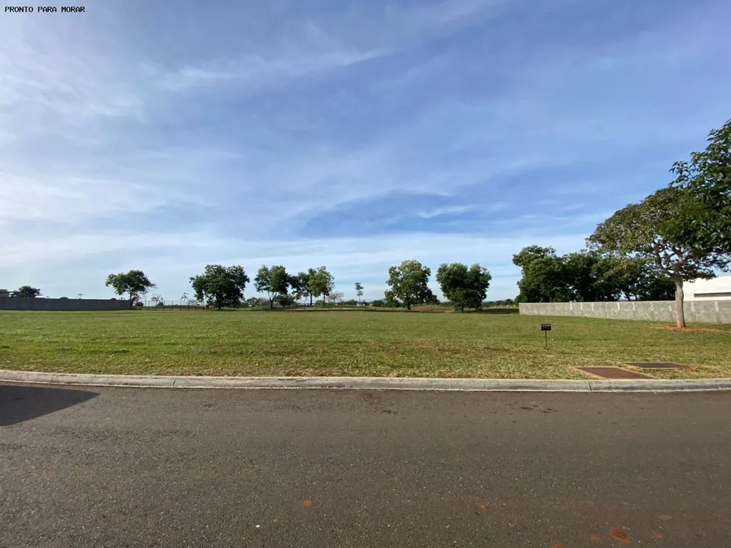 LOTE RESERVA DA COROA GOIÂNIA GOLFE CLUBE QD. 48 LT.49 Área: 2323 m² R$ 3.949.10...