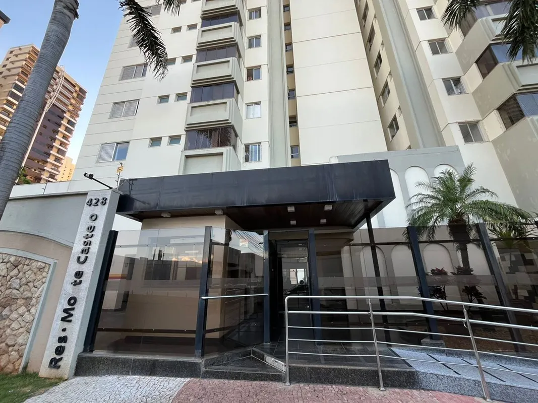 Apartamento bem distribuído, com 3 quartos, sendo 1 suíte, ideal para quem busca...