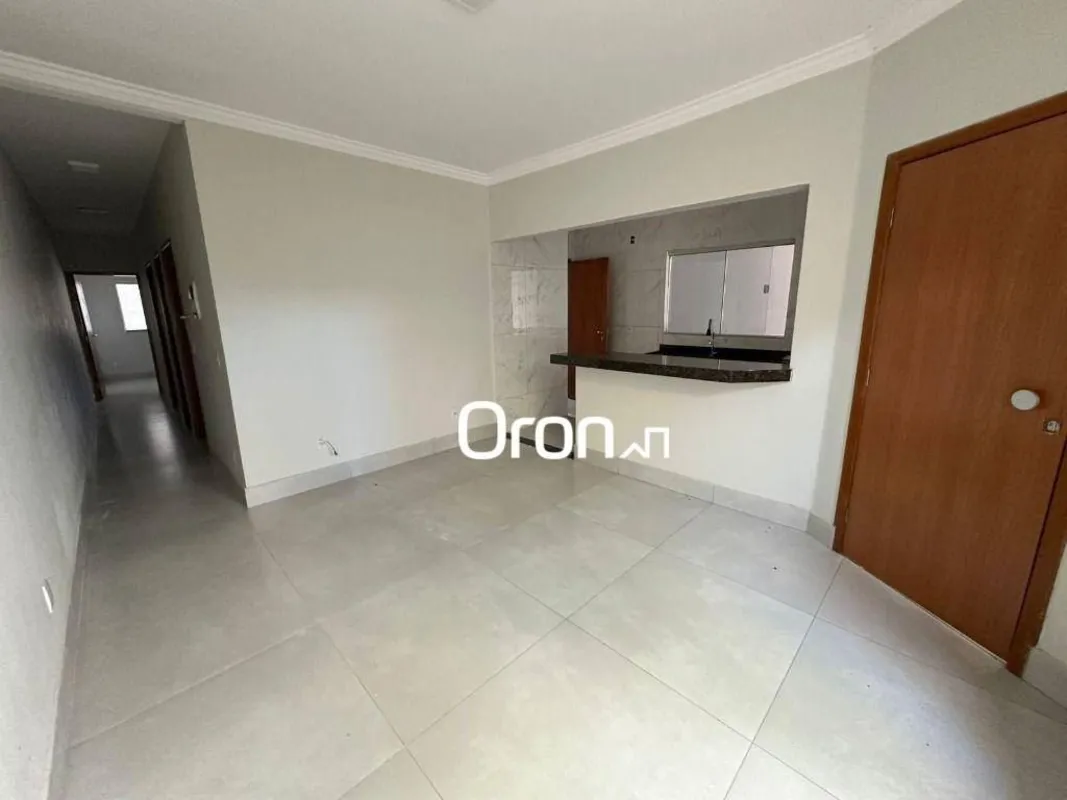 CÓDIGO DO IMÓVEL: CA2113LOCALIZAÇÃO:Próximo ao Jardins Madri, com fácil acesso à...