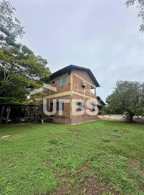 COD U-0032296 - Refúgio Exclusivo à Beira do Araguaia: Seu Sobrado de Luxo no Co...