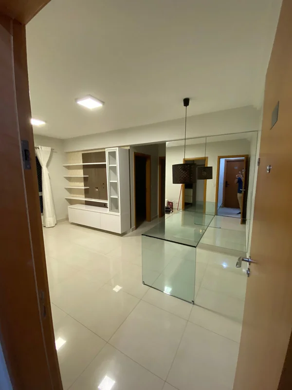 Excelente apartamento de 2 quartos em localização privilegiada!Apresentamos este...