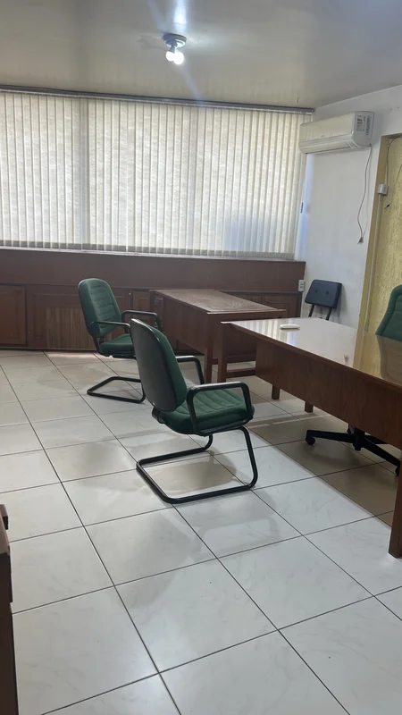Sala Comercial – Setor Oeste?? Excelente localização no Setor Oeste?? 38m² bem d...