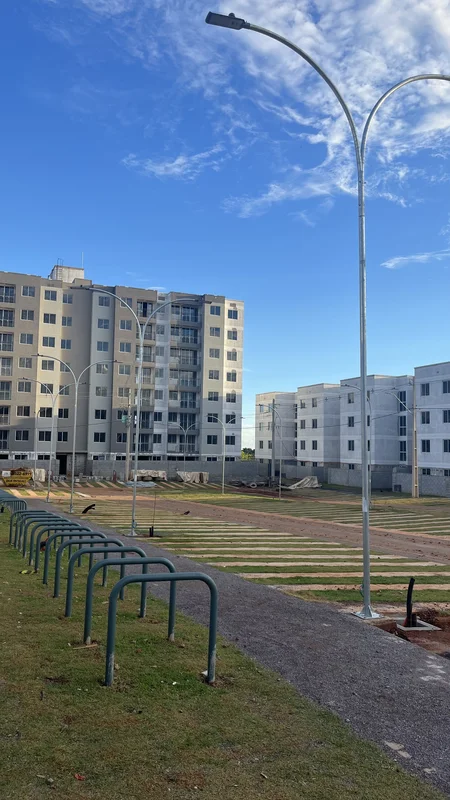 Descrição Descubra um apartamento acolhedor e bem localizado na Avenida Monument...