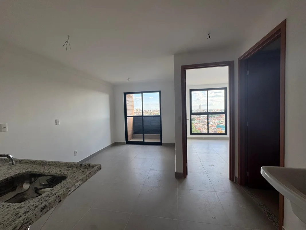 Vendo apartamento de 33m² com garagem descoberta no Condominio Splêndido. 01 qua...