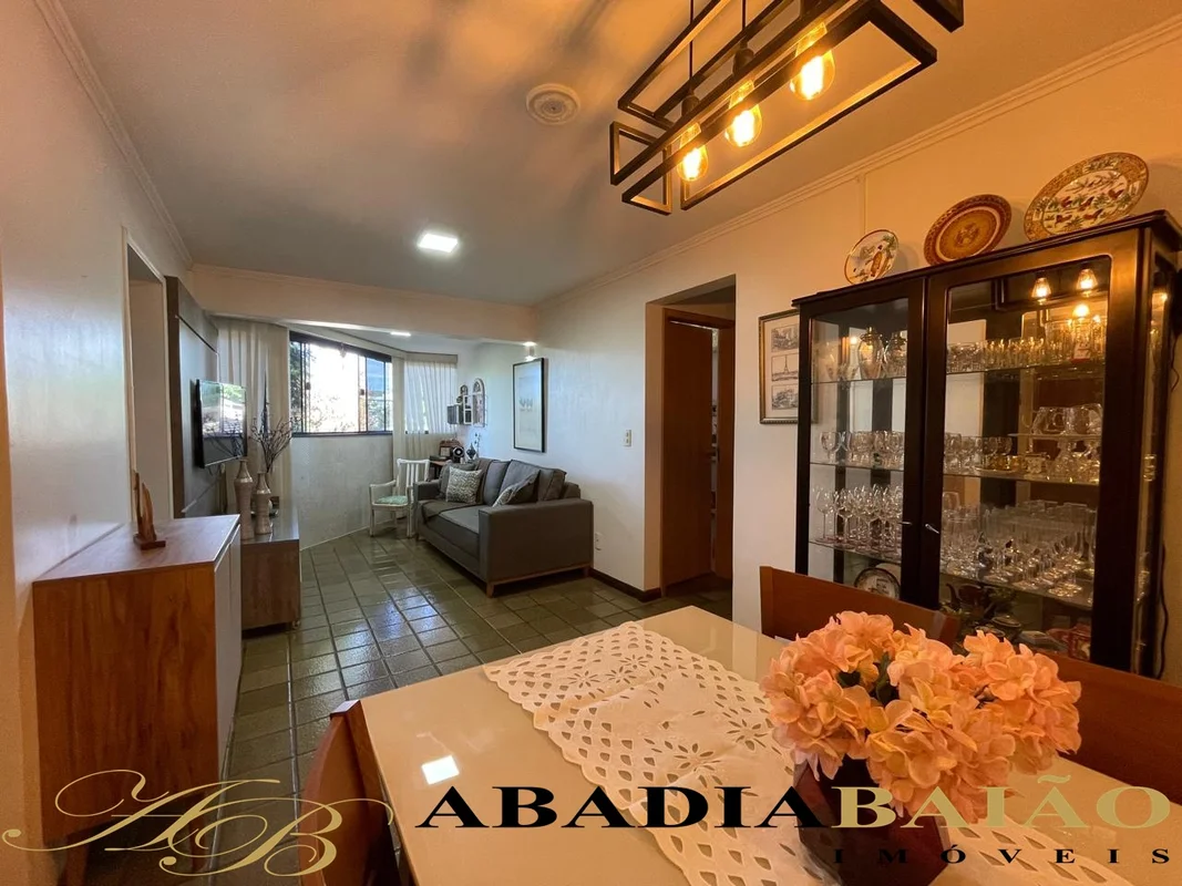 02 Quartos com armários planejados em todos os ambientes, sala para dois ambient...