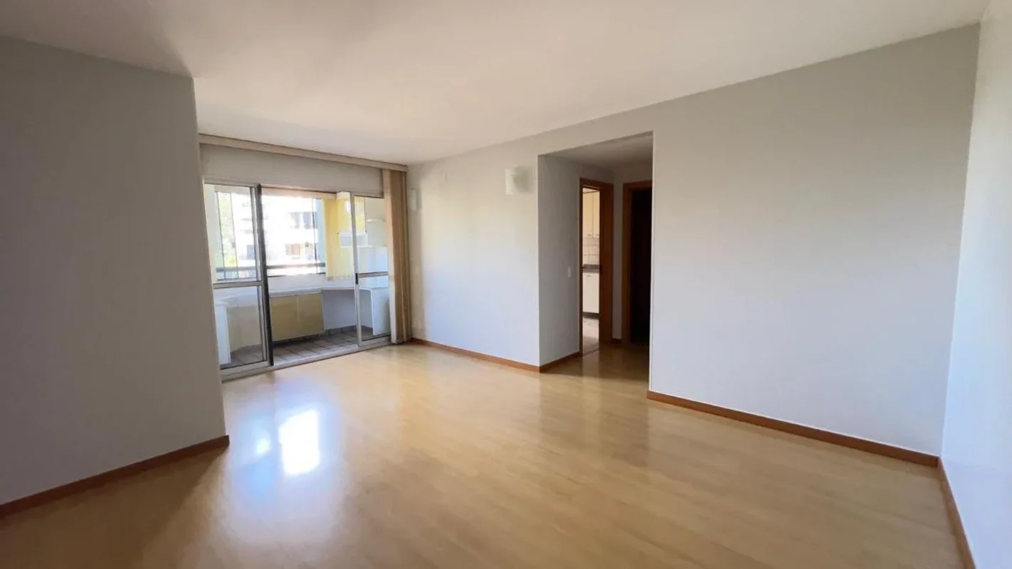 SQSW 104 | 3 quartos | VarandaSQSW 104 – Apartamento com Suíte e DCE em localiza...