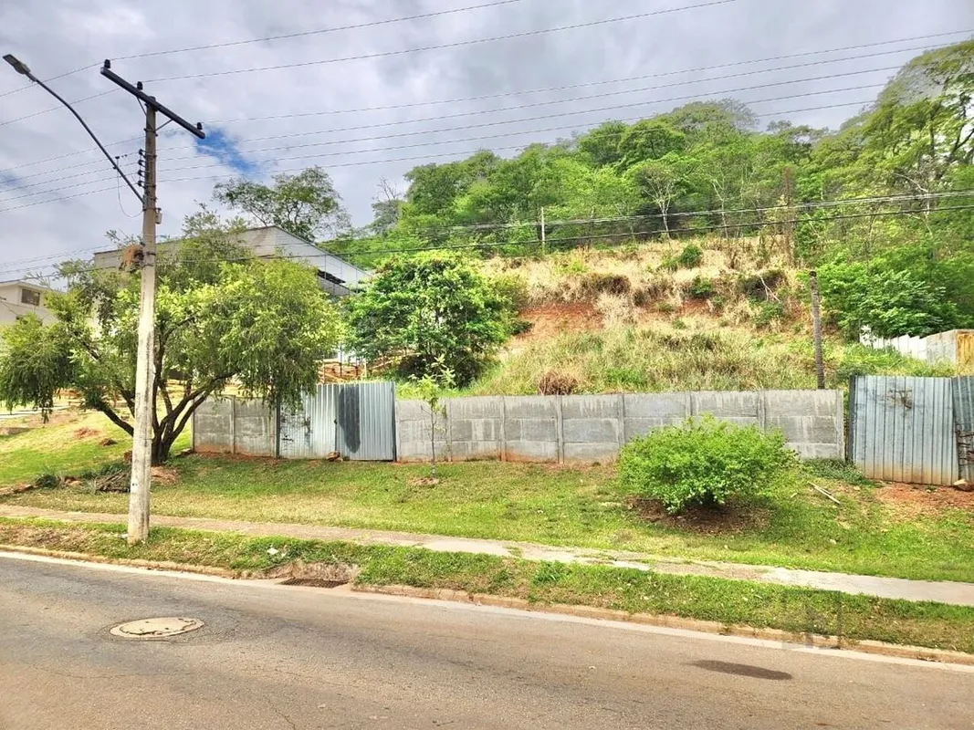 Lote com 1.622 m² a venda Condomínio Aldeia do ValeLocalizado em uma das regiões...