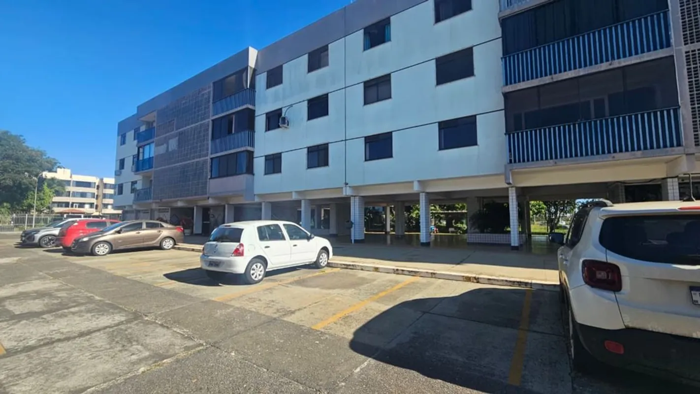 Ótimo apartamento na QE 02 Bloco D, Guará I.Apartamento no primeiro andar, compo...