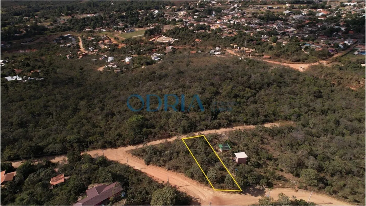 Lote exclusivo na Chapada dos Veadeiros, em Alto Paraíso, com 704 m², vazado em ...