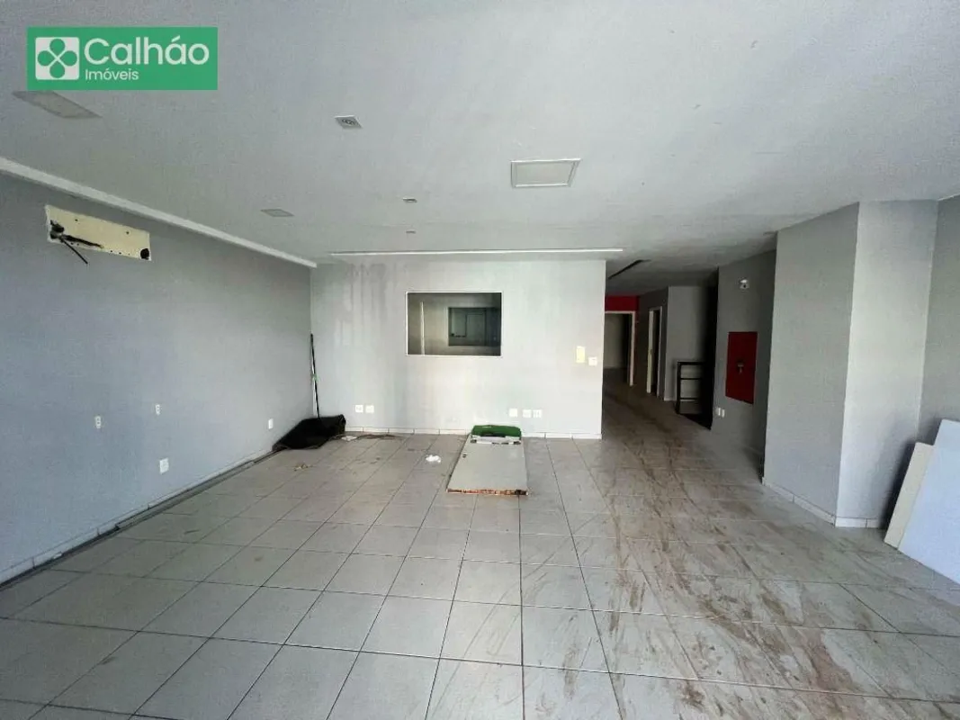 LOJA COMERCIAL DE GRANDE PORTE | 608m² | ASA NORTE LOCALIZAÇÃO ESTRATÉGICA COM A...