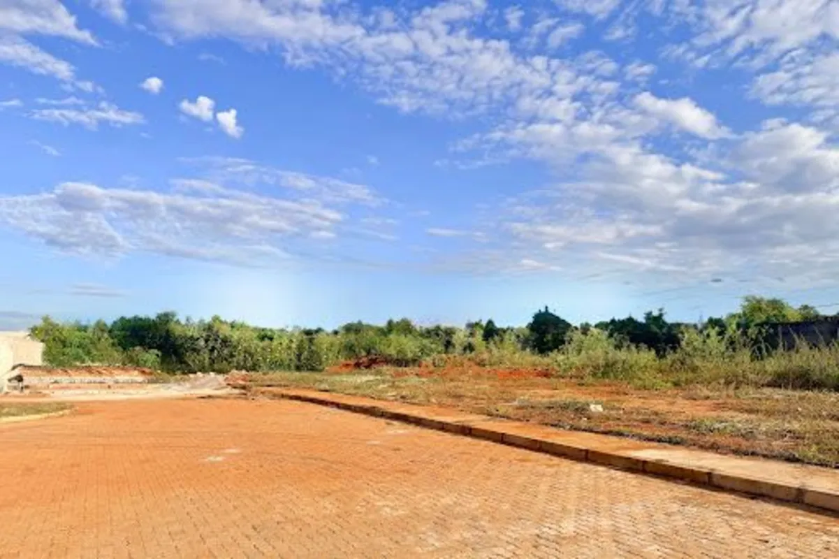 LOTE PARK WAY 2.500M² CONDOMÍNIO FECHADO GUARITA MODERNA EXCLUSIVIDADE ALTO PADR...