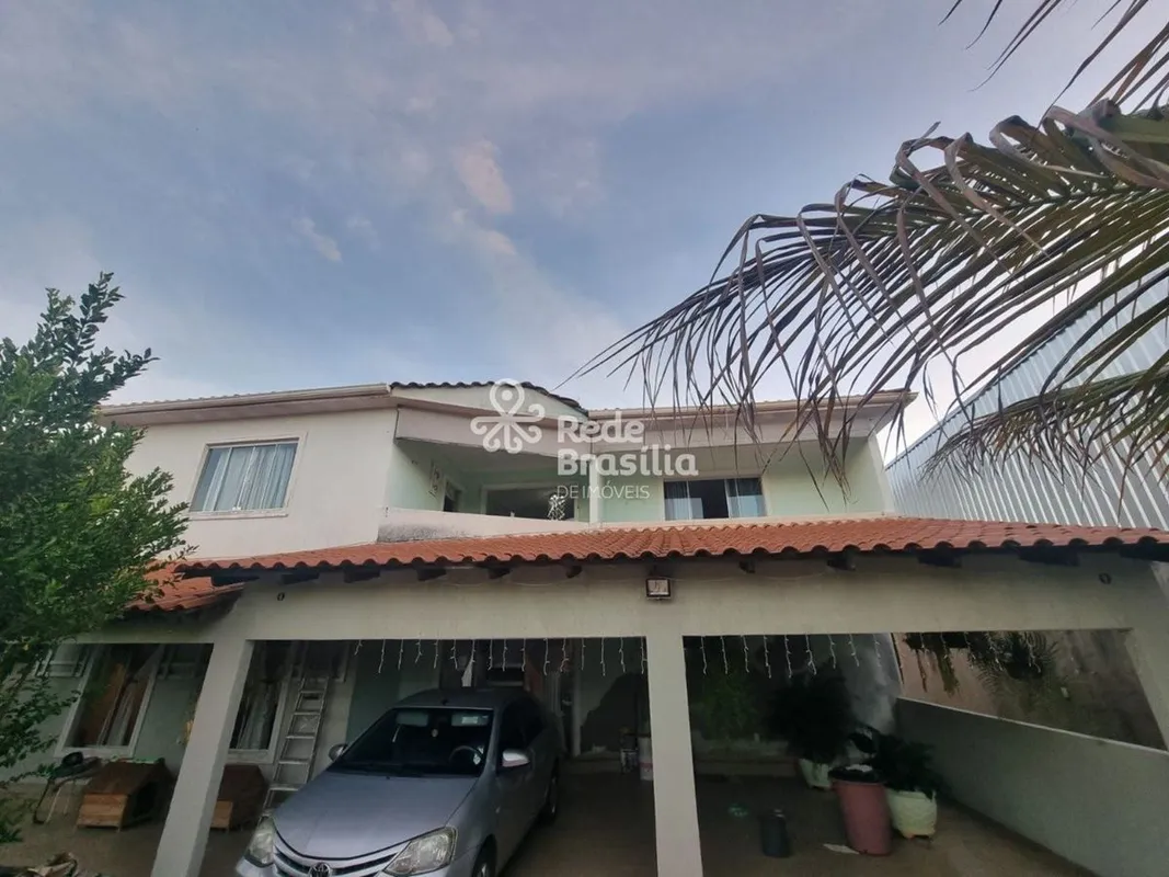 OPORTUNIDADE ÚNICA EM ARNIQUEIRAS CASA EM CONDOMÍNIO COM 2 RESIDÊNCIAS! ... 01/0...