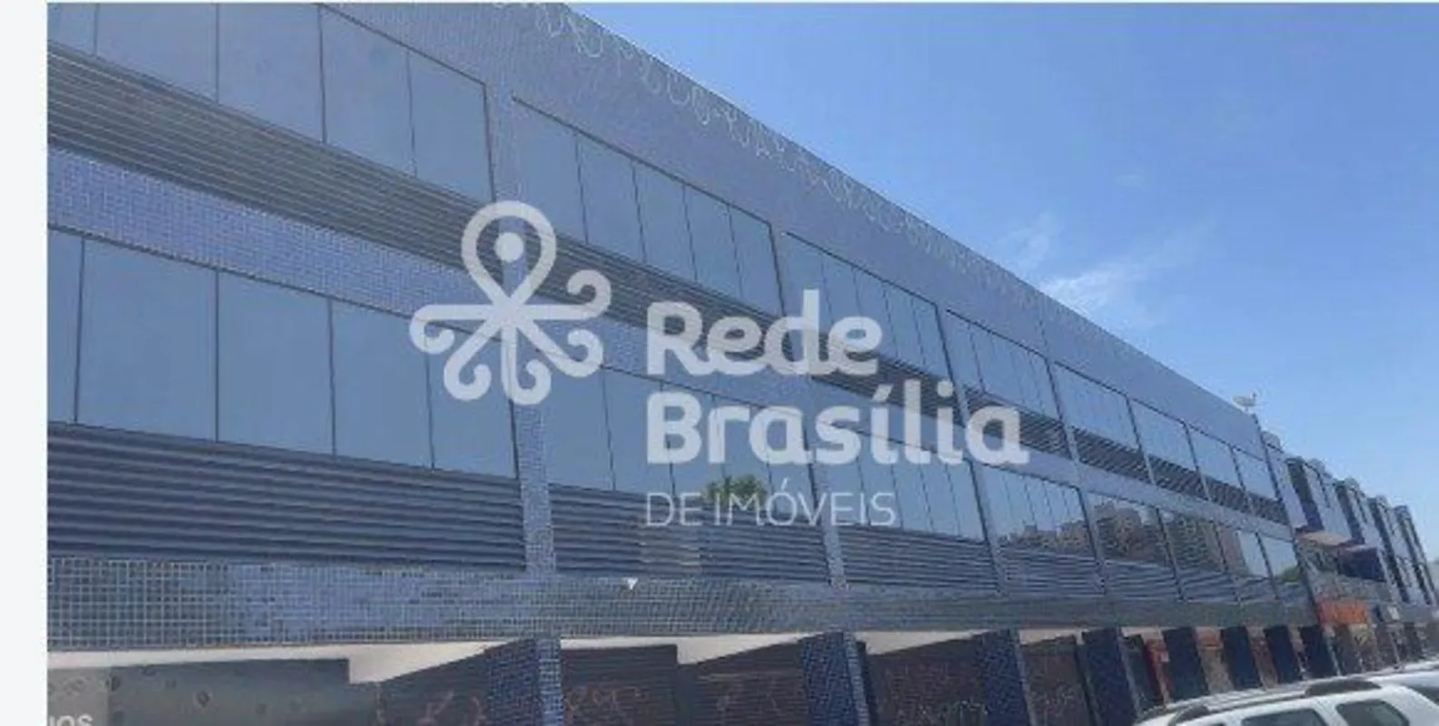 Aluguel de lojas com salasAlugo uma loja com 80m2 e outra com 200m2, com divisão...