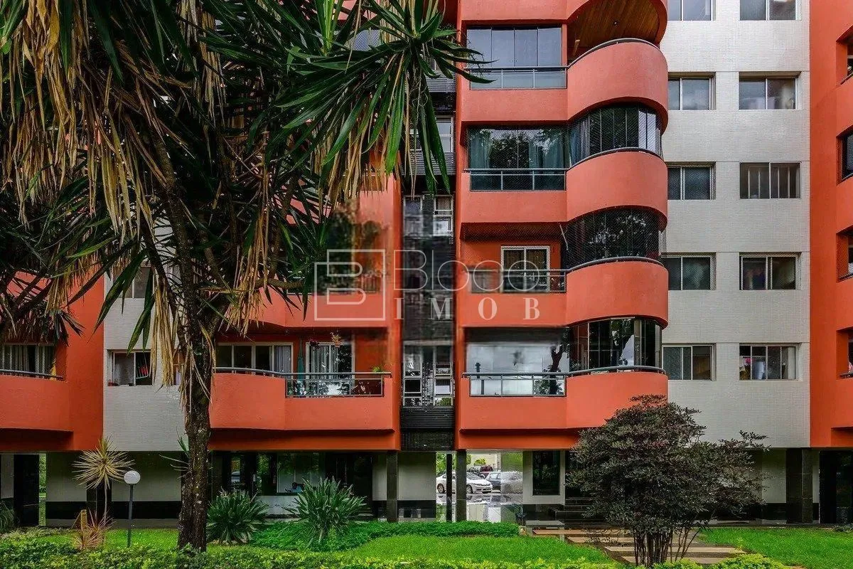 O refúgio perfeito entre o conforto e a natureza tem nome: SQN 215!Já pensou em ...
