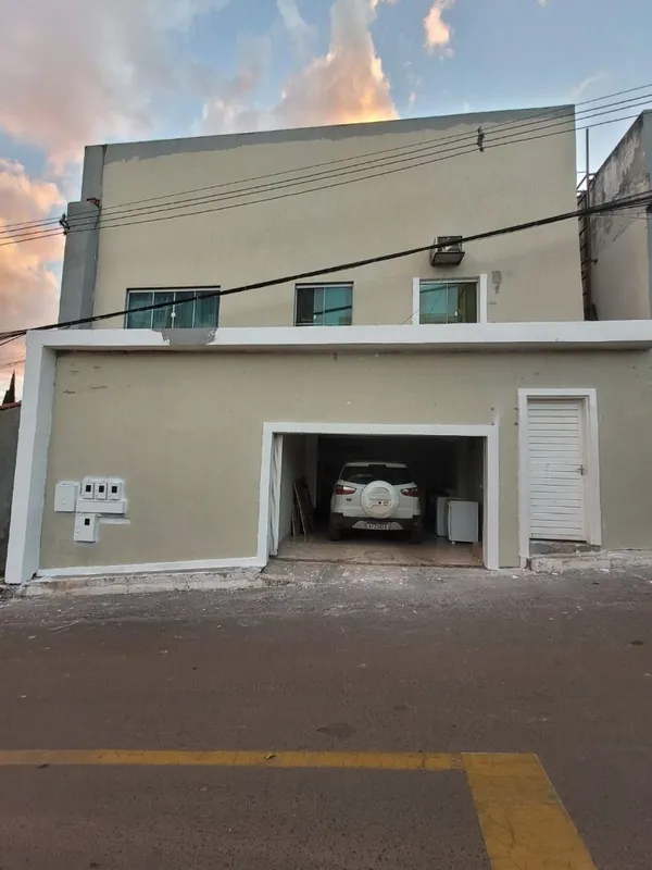 LEÕES DA CORRETAGEM VENDE O IMÓVEL QUE VOCÊ PROCURACASA 120M² RUA 4 VICENTE PIRE...