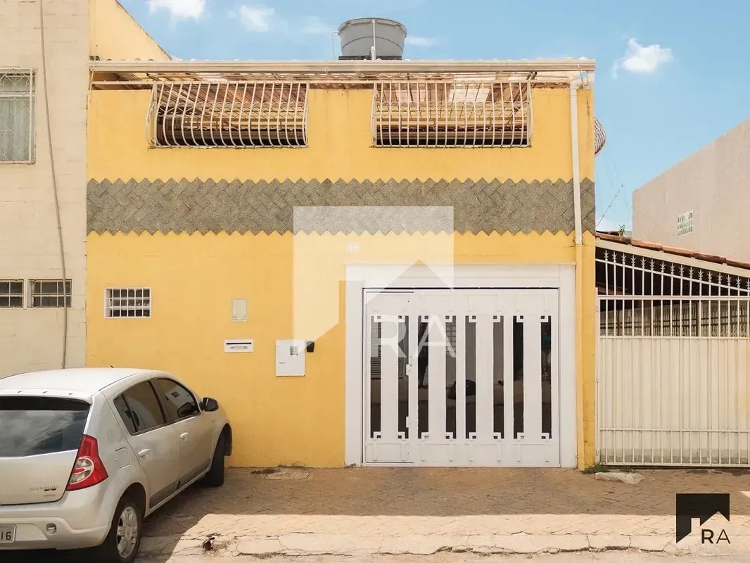 CASA DISPONÍVEL PARA VENDA - OPORTUNIDADE NA ASA SUL!Localização privilegiada, e...