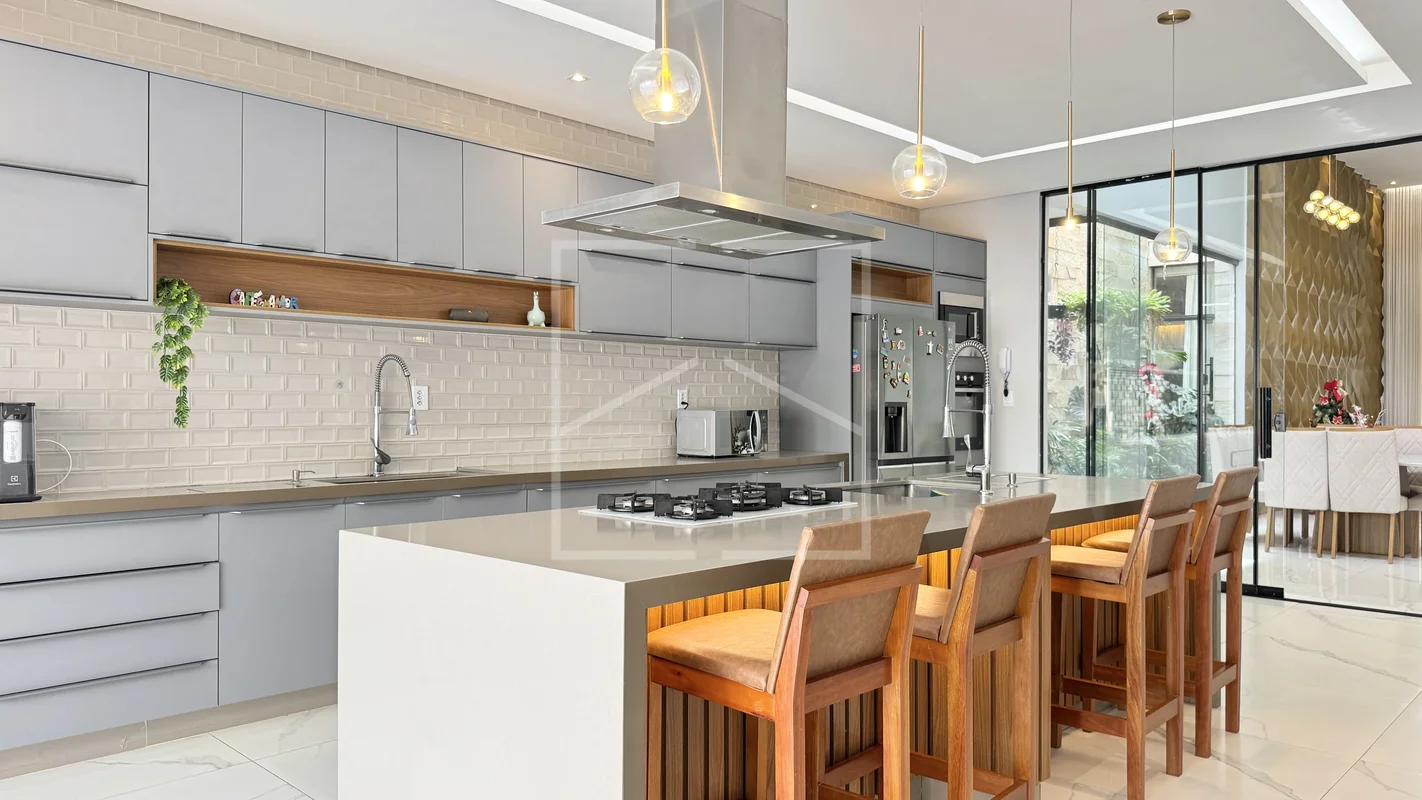 Residencial Casablanca | Ponte AltaAlguns imóveis são construídos. Outros são pe...