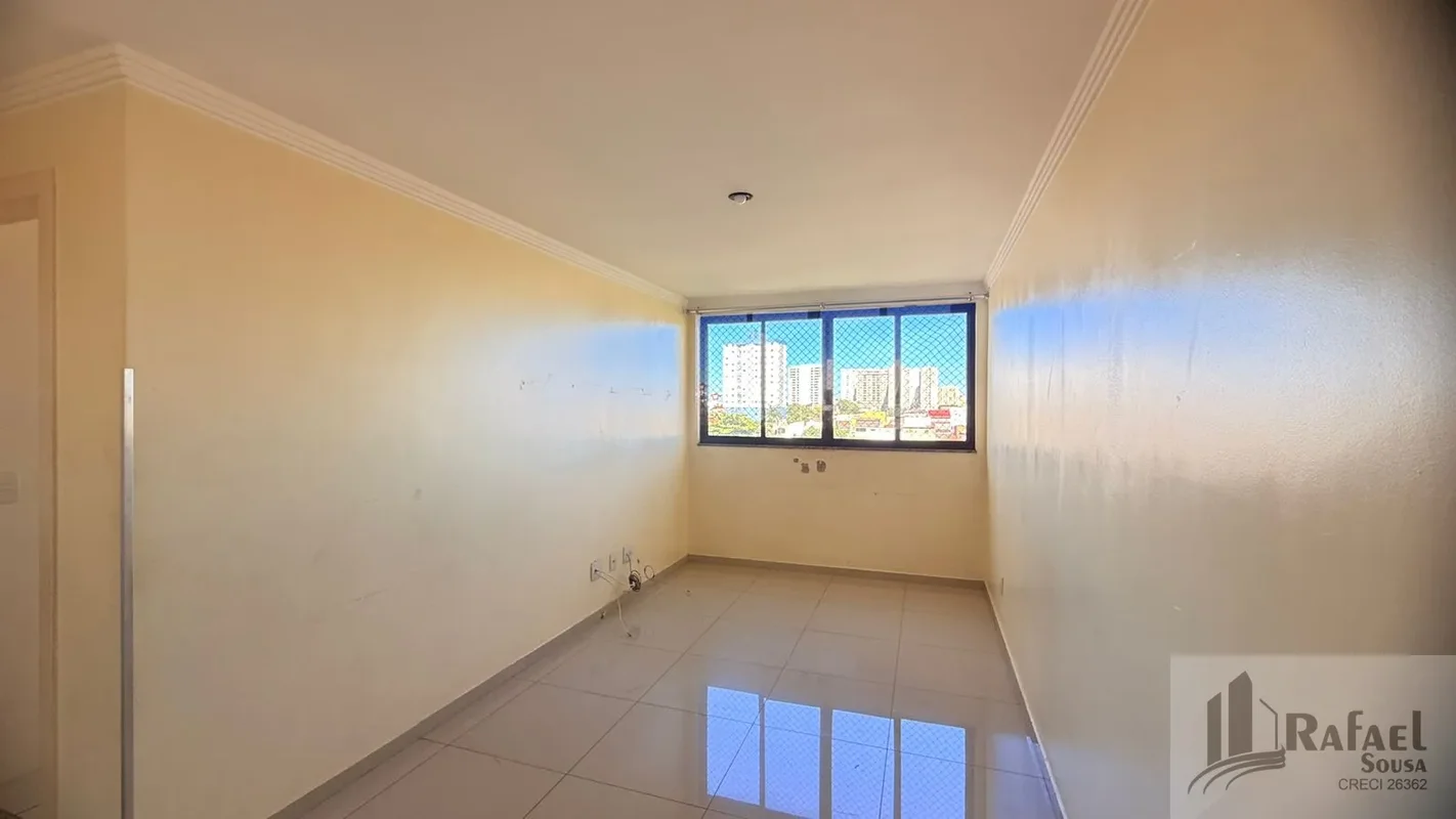 APARTAMENTO VAZADO COM SUÍTE EM SAMAMBAIA – LOCALIZAÇÃO ESTRATÉGICA! ?Se você bu...