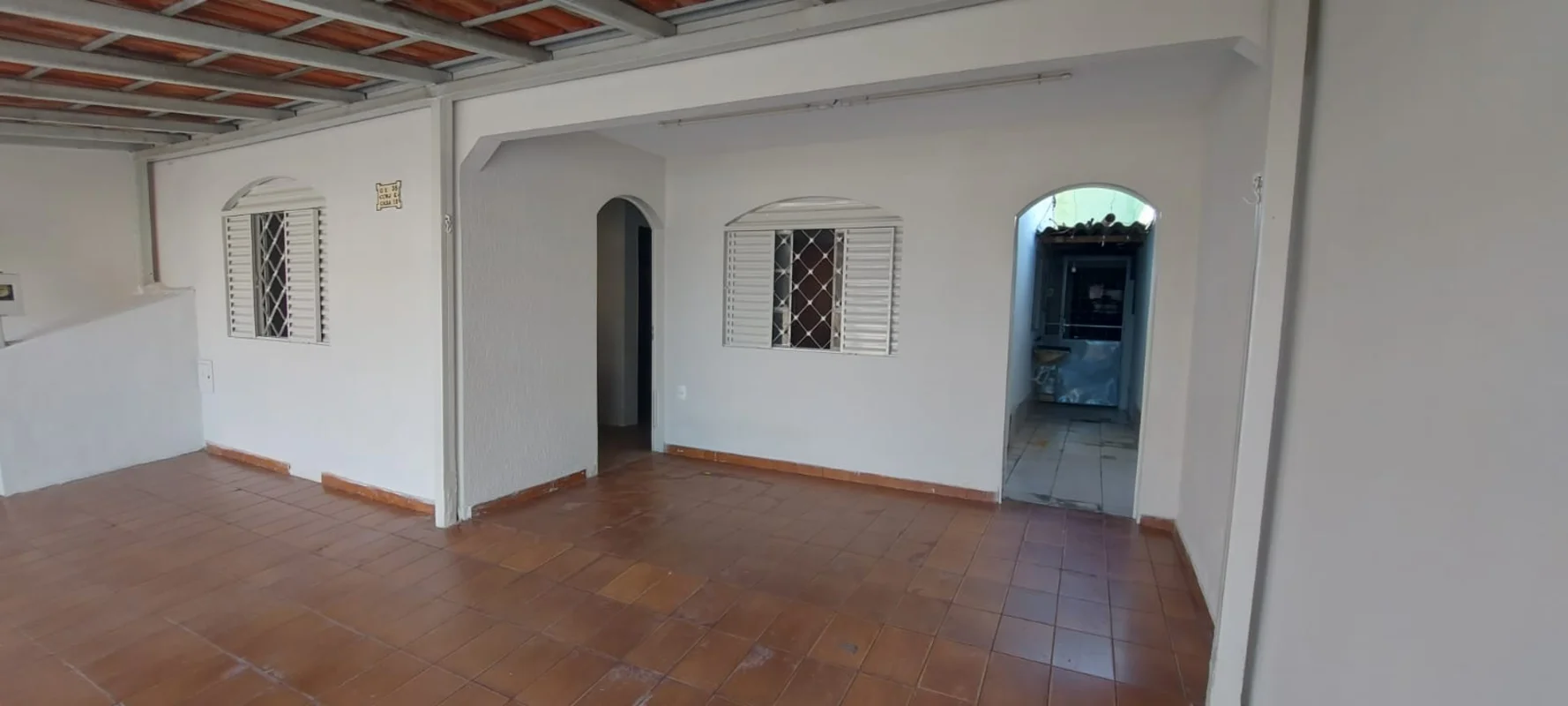 OPORTUNIDADE DO DIA: SÓ R$ 420.000,00Casa térrea, com 4 quartos, sala, 2 banheir...