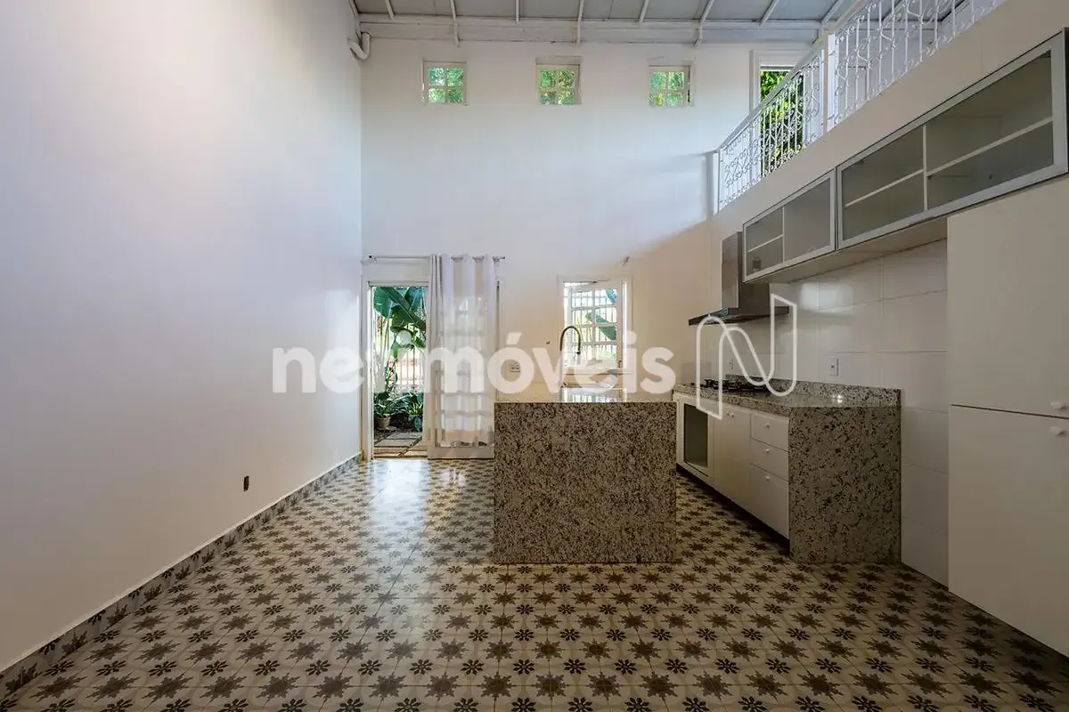 LocalizaçãoAo lado da EPNB e EPIAFácil acesso ao ShoppingPróximo a comércio ampl...