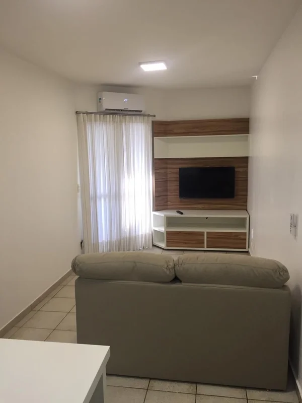 Alugo lindo apartamento mobiliado no Multiplus Asa Sul. Condomínio situado na 71...