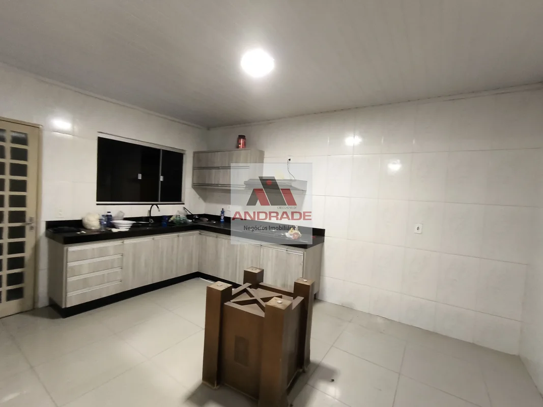Sobradinho IIAR 11 2 QUARTOS COZINHA PLANEJDA COM ARMÁRIOS DESOCUPADA NASCENTE P...