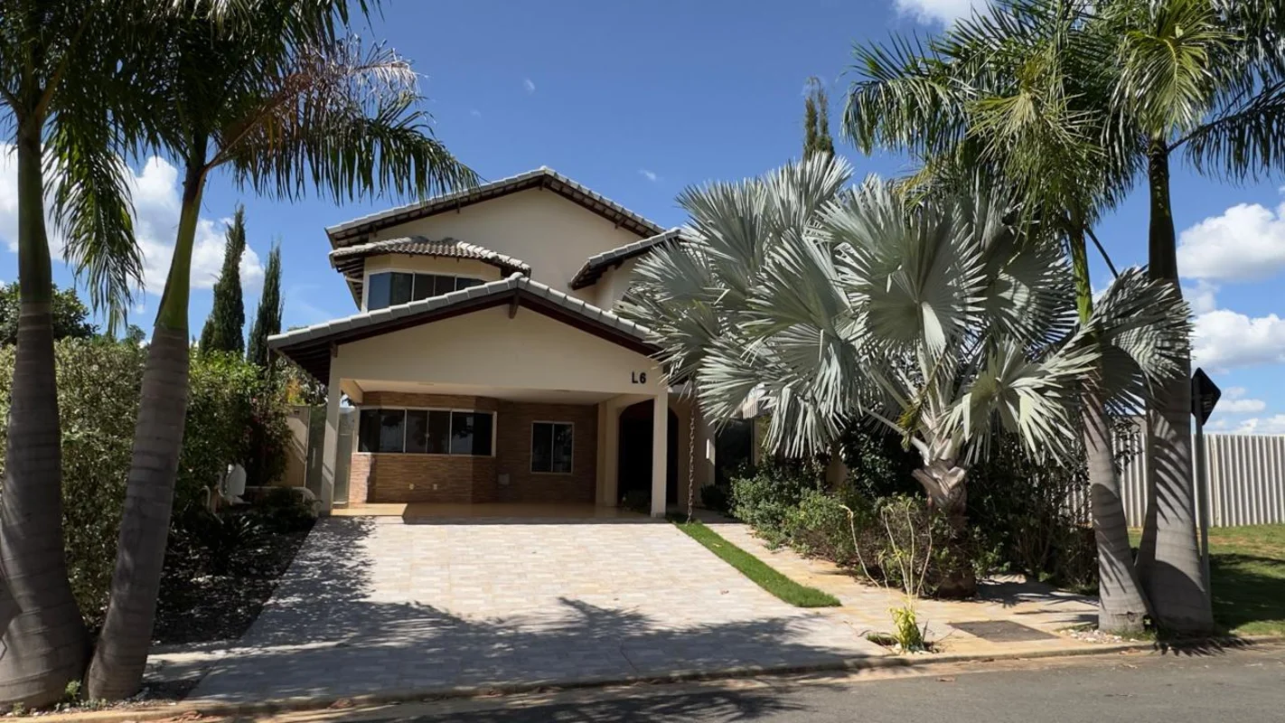 VICENTE PIRES IMOVÉIS – VENDE Destaques do Imóvel410m² de lote | 259m² de área c...