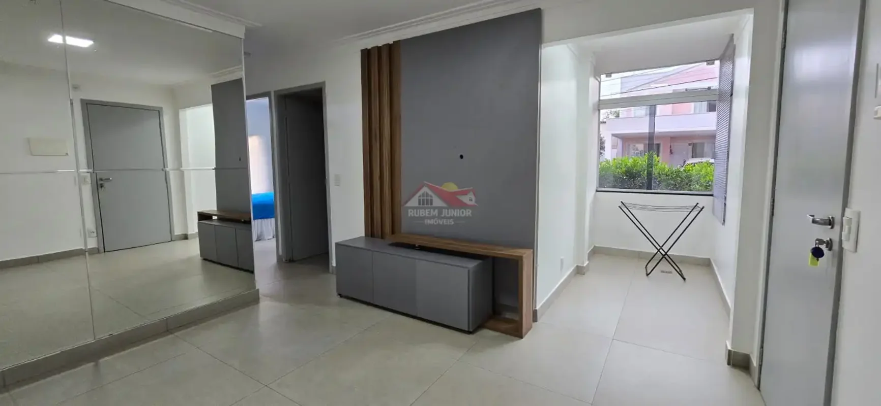 Alugo Apartamento térreo na Quadra 12 do Jardins MangueiralImóvel composto por 2...