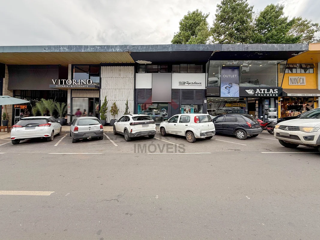 Excelente oportunidade de investimento e instalação comercial em uma das quadras...