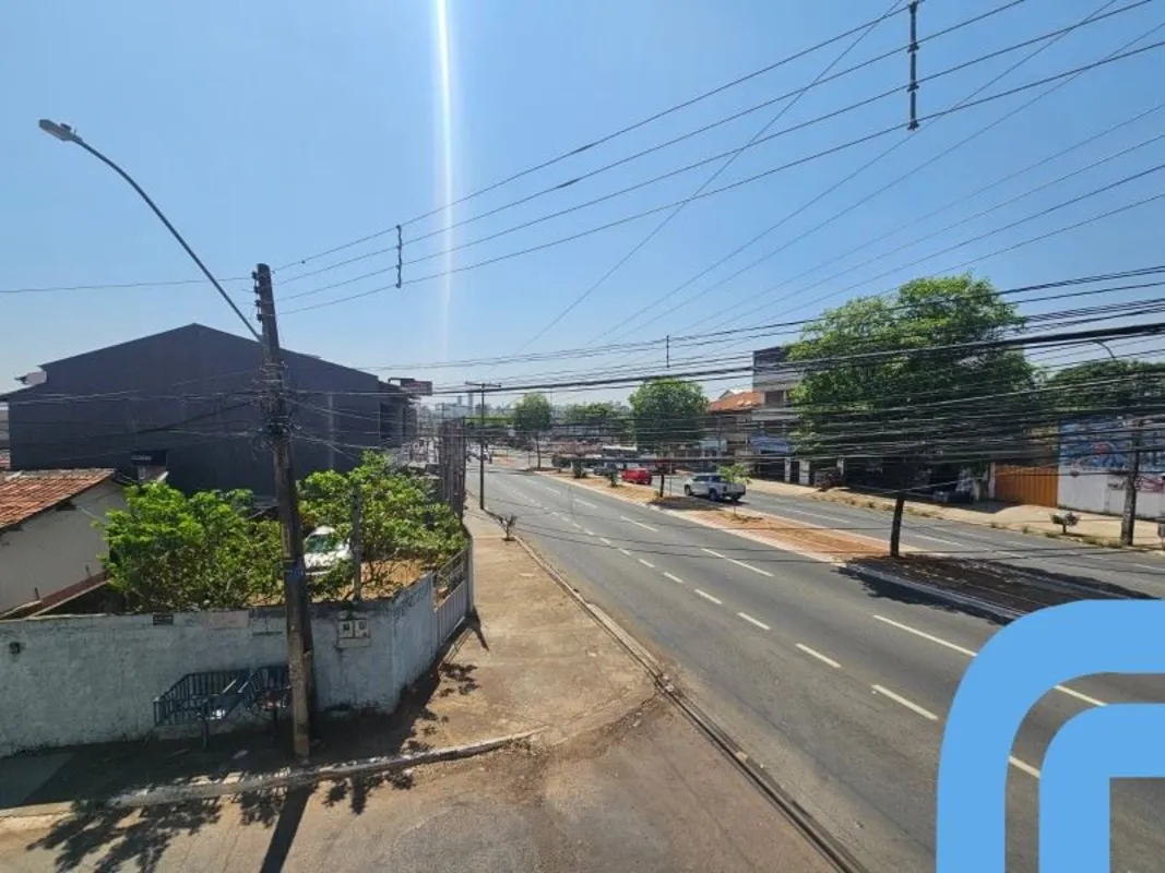 Terreno à venda no Anhanguera, Goiânia - Ref. VM63 Lote de Esquina Na Avenida T-...
