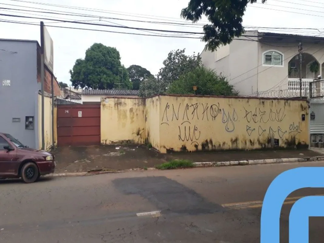 Sala comercial à venda no Setor Sul, Goiânia - Ref. V136 Imóvel Comercial/Reside...