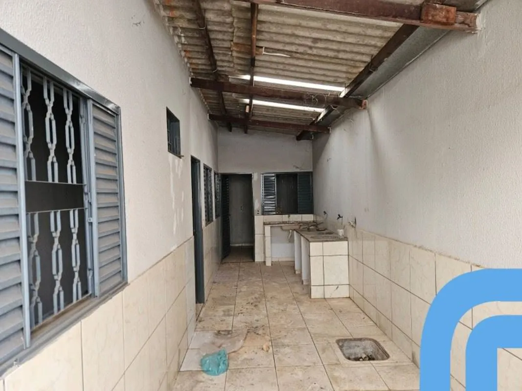Terreno à venda no São Francisco, Goiânia - Ref. VN0607 Vendo imóvel único e esp...
