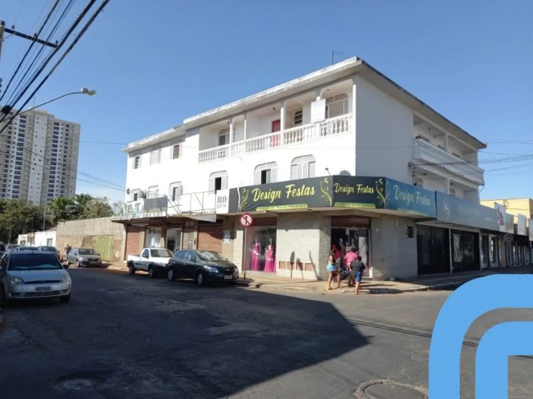 Terreno comercial à venda no Setor Campinas, Goiânia - Ref. V611 Imóvel comercia...