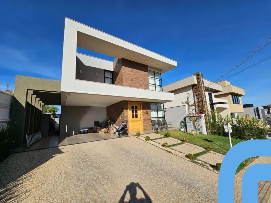 Casa em condomínio à venda no Jardins Barcelona, Senador Canedo - Ref. VM036 Con...