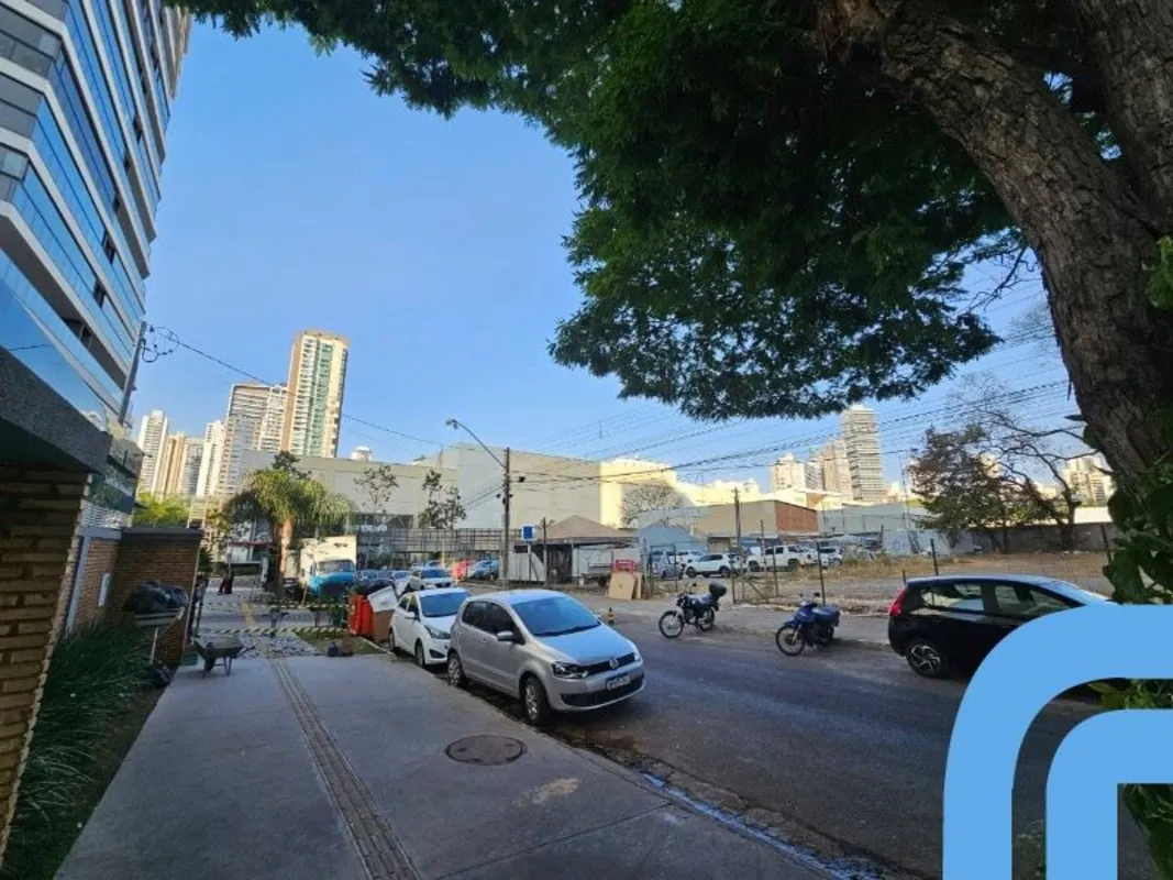 Terreno comercial à venda no Setor Bueno, Goiânia - Ref. VM071 Casa vizinha ao G...