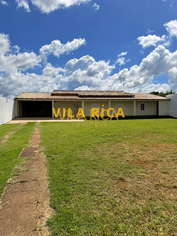 Vila Rica imóveis aluga: Casa térrea com 04 Quartos, sendo 01 Suíte com Closet e...