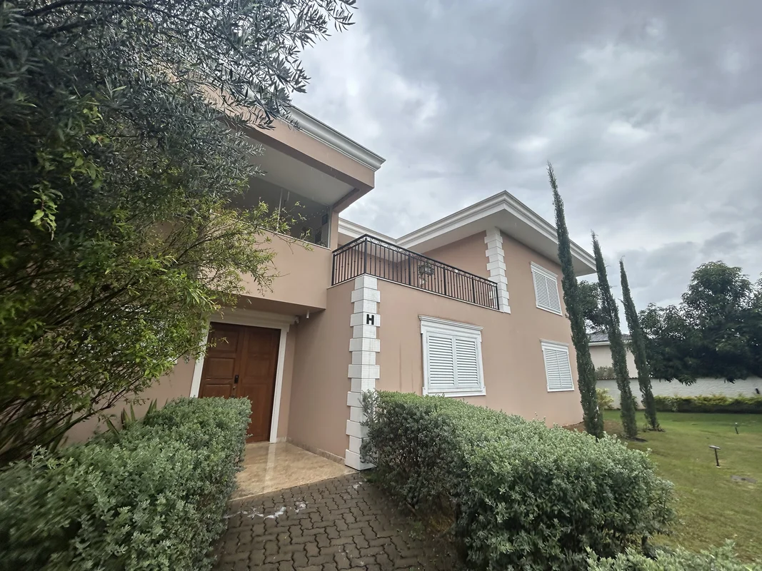 Quadra 15 Conjunto 08, PARK WAY, BRASÍLIA-DF, CEP: 71.741-508 - Área total priva...