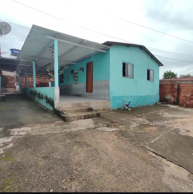 Excelente oportunidade!Lote com 309 m², sendo aproximadamente 200 m² de área con...